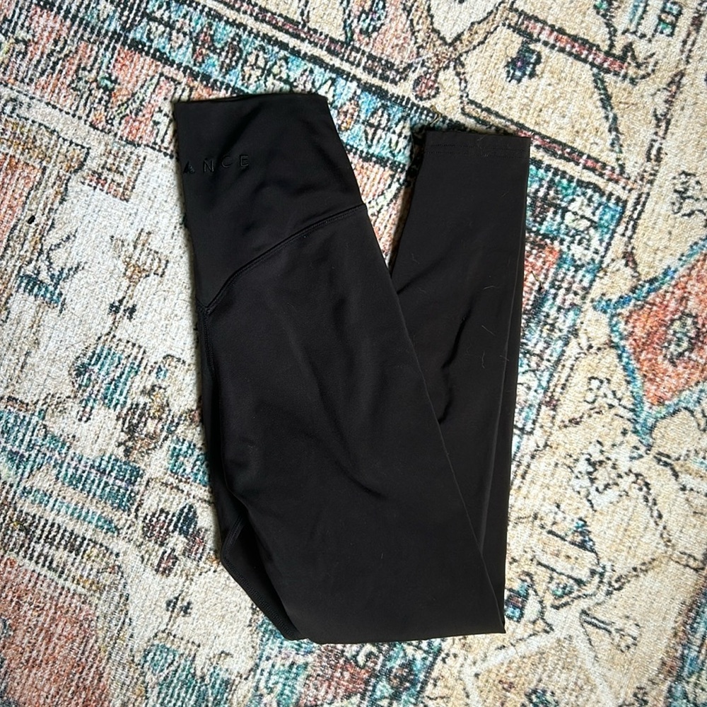 Balance Athletica/vitality 7/8 black leggings